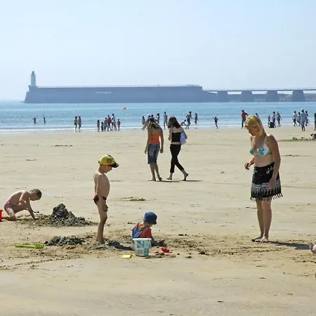 Les Sables-d'olonne, 2 Pièces, 4 Personnes - Fr-1-92-735